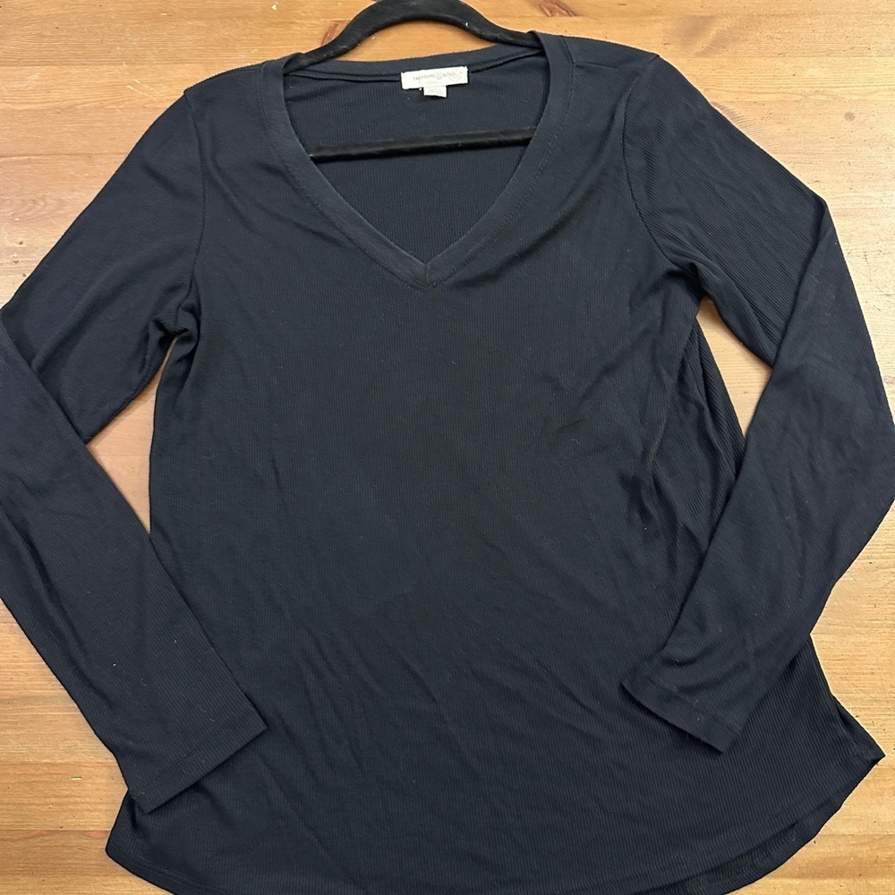 Treasure & Bond Midnight Black Ribbed Long Sleeve V-Neck Tee Women's Large